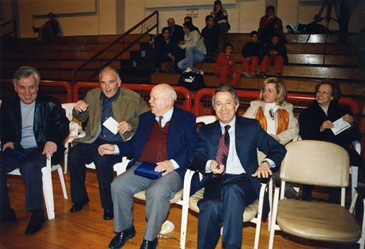 Αθλητικά