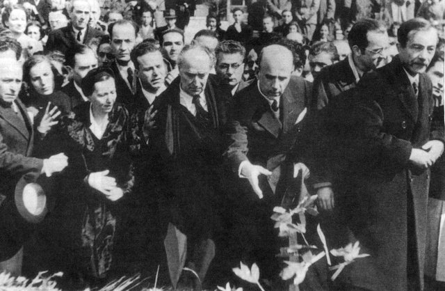 Τέχνες και Πολιτισμός 